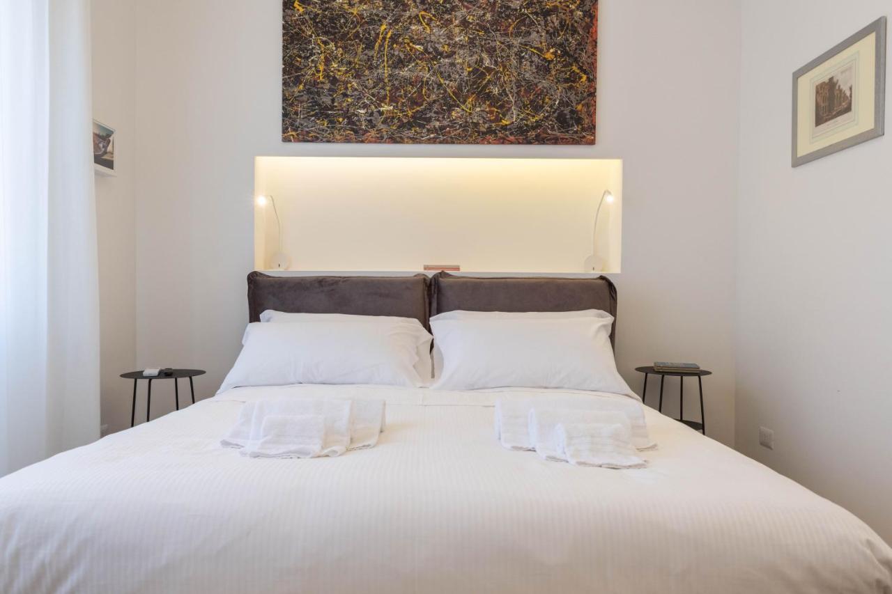 רומא Colosseo Brightful Apartment With Rooftop מראה חיצוני תמונה